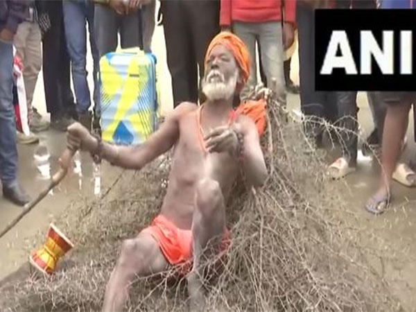 Ramesh Kumar Manjhi Baba practising penance at Prayagraj (Photo/ANI)