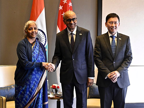 Union Finance Minister Nirmala Sitharaman meets Singapore's President Tharman Shanmugaratnam (Photo/X@FinMinIndia)