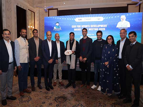 Sports Minister Mansukh Mandaviya with the participants of the CSR round table for sports development, in New Delhi, on Thursday. (Photo: SAI Media)