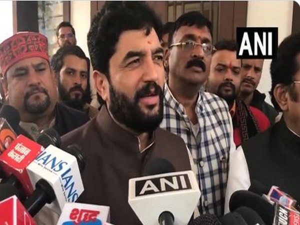 Minister of State for Cooperation and Civil Aviation, Murlidhar Mohol (Photo/ANI)