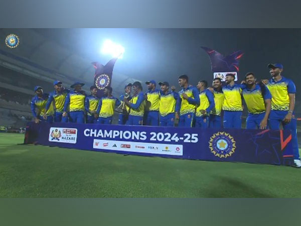 Team Karnataka. (Picture: X/@BCCIdomestic)