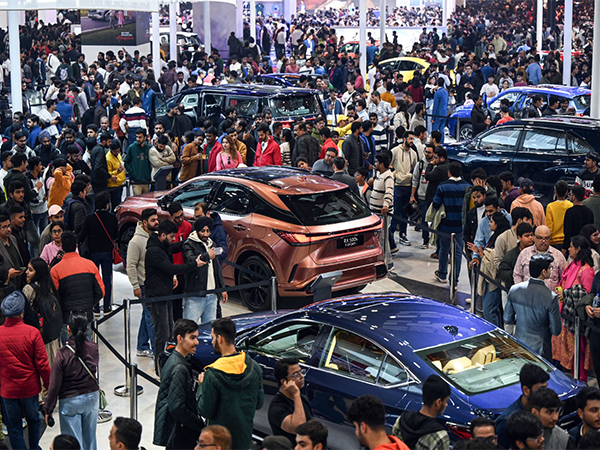 Auto enthusiasts throng Bharat Mobility Global Expo 2025 (Image: ANI)