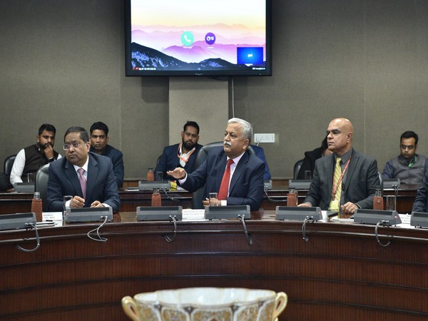 Chief Advisor to Uttar Pradesh CM, Awanish Kumar Awasthi, briefs foreign media on various facets of Maha Kumbh (Image Credit: X/@MEAIndia)