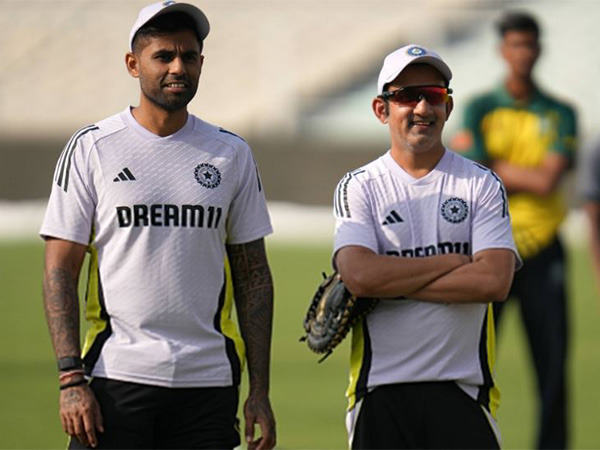 Suryakumar Yadav and head coach Gautam Gambhir (Photo: @BCCI/X) 
