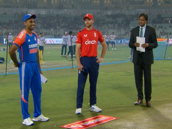 Suryakumar Yadav and Jos Buttler during the time of the toss (Photo: @BCCI/X) 