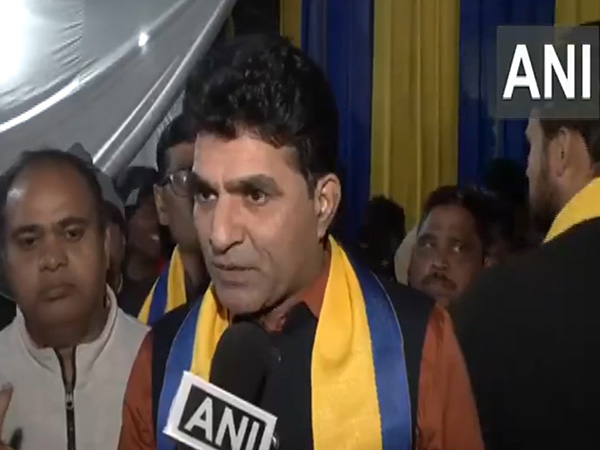 Gujarat Aam Aadmi Party (AAP) chief Isudan Gadhvi (Photo/ANI)