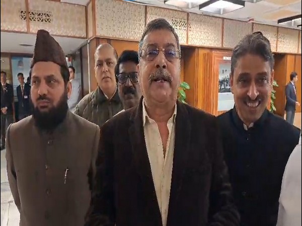 Opposition MPs speaking on JPC meeting (Photo/ANI)