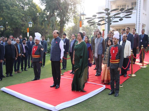Lieutenant Governor Vinai Kumar Saxena and Sangita Saxena at the event (Photo/ ANI)