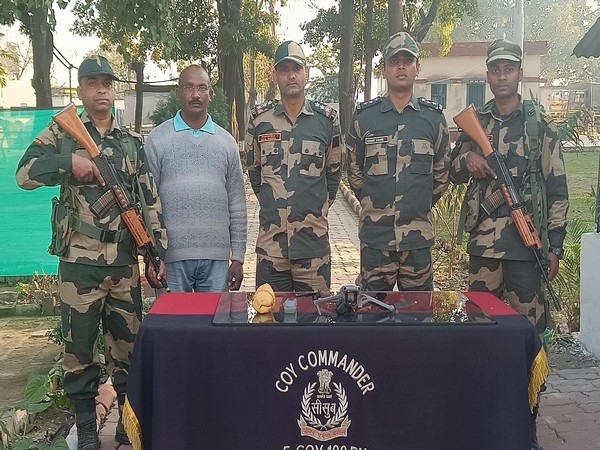 BSF seizes heroin near Punjab border. (Photo: BSF)