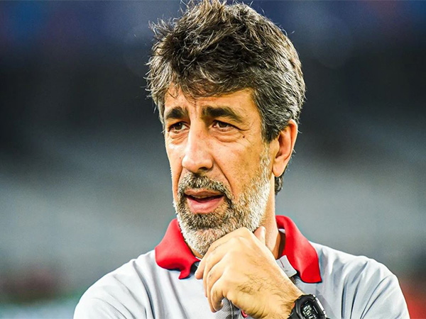 East Bengal FC head coach Oscar Bruzon (Photo: ISL)