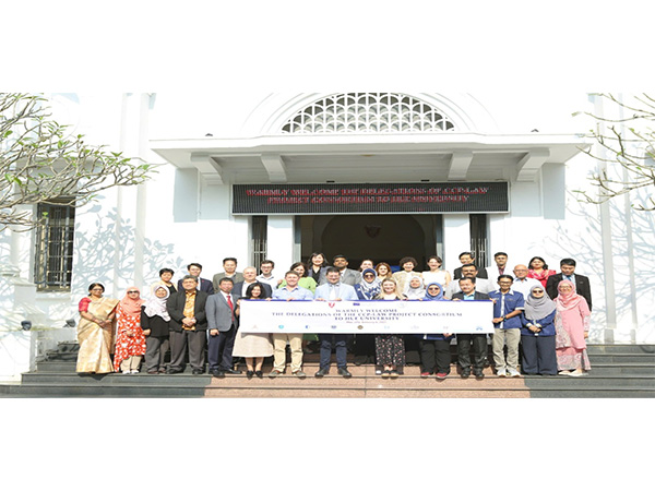 SIU Delegation and Partner Universities at the Hue University, Hue, Vietnam
