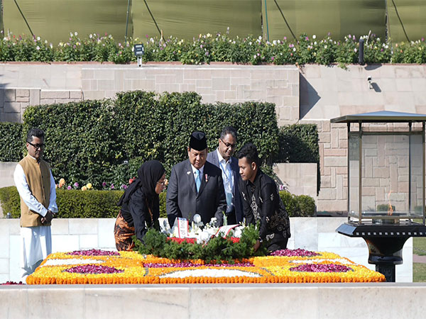 Indonesian President Prabowo Subianto pays tribute to Mahatma Gandhi at Rajghat (Image Credit: X/@MEAIndia)