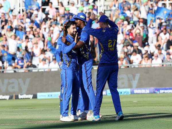 MI Cape Town players celebrating after taking a wicket (Photo: SA20)