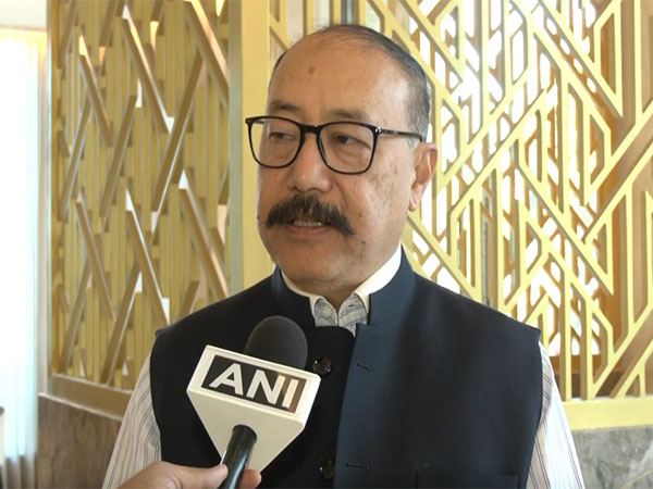 Harsh Vardhan Shringla acknowledges the contributions of Jaipur Foot at an event in Gandhinagar. (Photo: ANI)