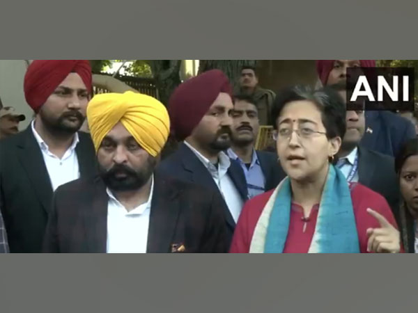 Delhi Chief Minister Atishi and Punjab CM Bhagwant Mann Singh (Photo/ANI) 