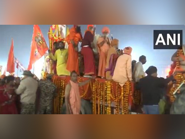 Maha Nirvani Akhara reached the Sangam ghat (Photo/ANI)