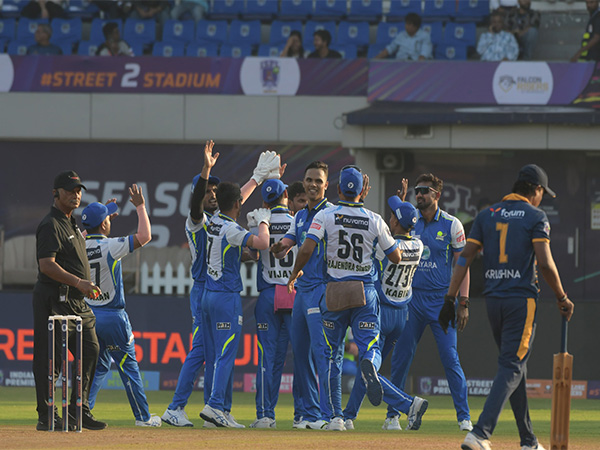 Majhi Mumbai players celebrating (Photo: ISPL)