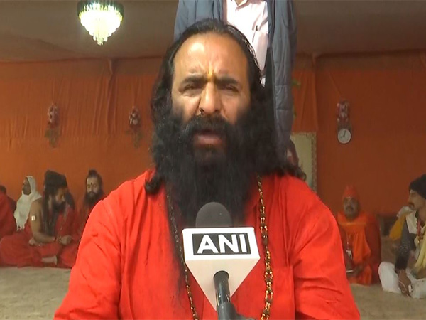 President of Akhil Bharatiya Akhara Parishad, Ravindra Puri (Photo/ANI)