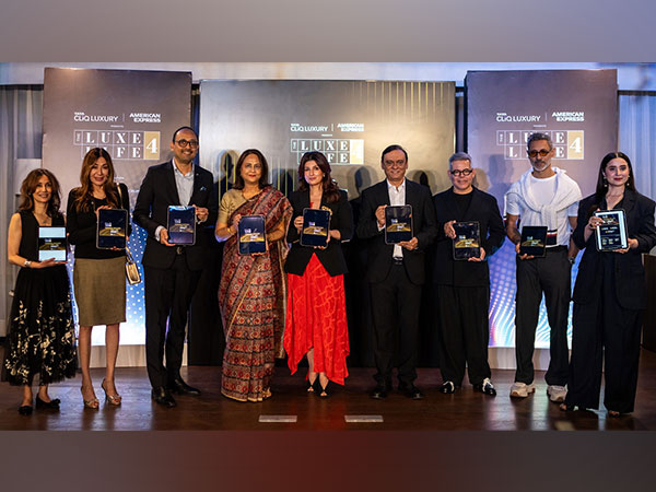  Unveiling of the digital compilation, Thinking Beyond the Cart - Elevating Luxury E-commerce