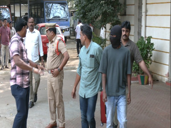 Accused being taken in to Custody (Photo/ANI)
