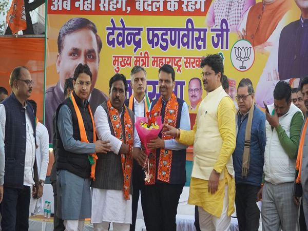 Maharashtra Chief Minister Devendra Fadnavis (Second from Right) (Photo/ANI)