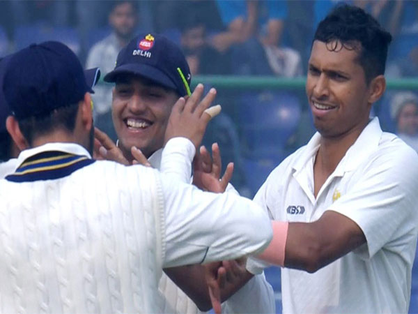 Delhi team celebrating. (Photo- BCCI Domestic X/@BCCIdomestic)