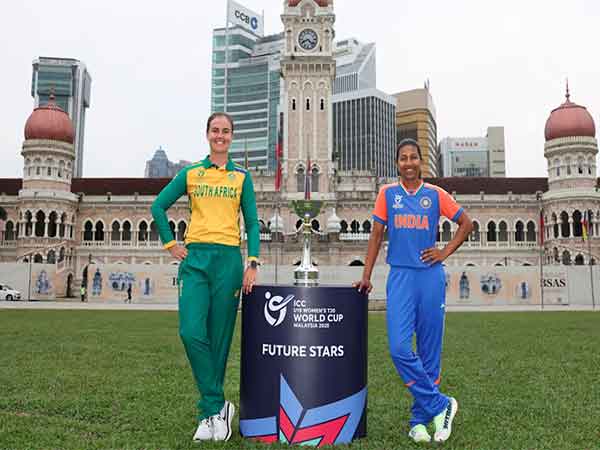 Captains of South Africa and India Under 19 teams (Photo: ICC)