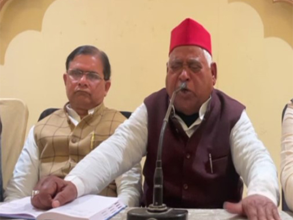 Samajwadi Party MP Awadhesh Prasad break into tears during press conference (Photo/ANI)