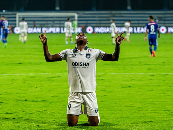 OFC's Diego Mauricio (Photo: ISL) 