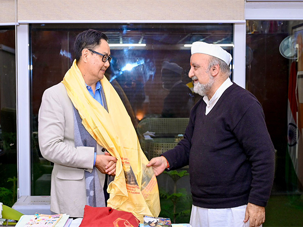 Kiren Rijiju, Ravinder Pandita (Photo/X/@panditaAPMCC63)