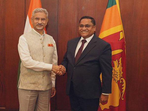 External Affairs Minister S Jaishankar and Sri Lanka's  Foreign Minister Vijitha Herath (Photo/@DrSJaishankar)