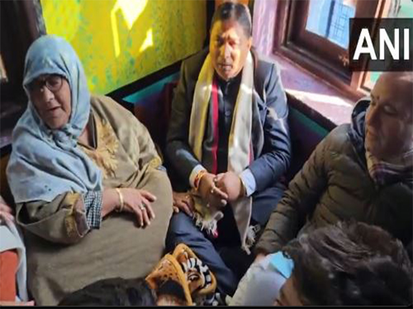 BJP leaders visit family of slain ex-serviceman in J-K’s Kulgam (Photo/ANI)