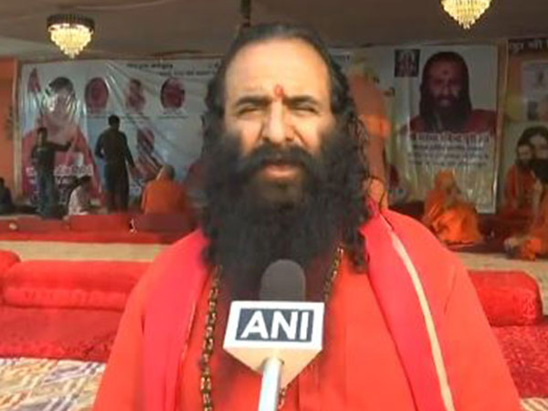President of Akhil Bharatiya Akhada Parishad, Mahant Ravindra Puri.(Photo/ANI)