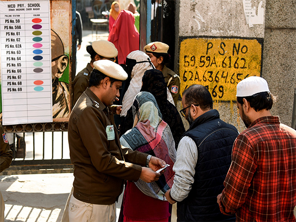People queing up to cast thier votes (Photo/ANI)