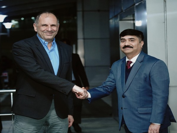 Greek Foreign Minister George Gerapetritis arrives in India to enhance bilateral and strategic ties. (Photo: X/ @MEAIndia)