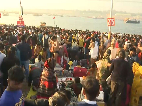 Devotees gather to take a dip at Triveni Sangam during the ongoing Mahakumbh 2025 (Photo/ANI)