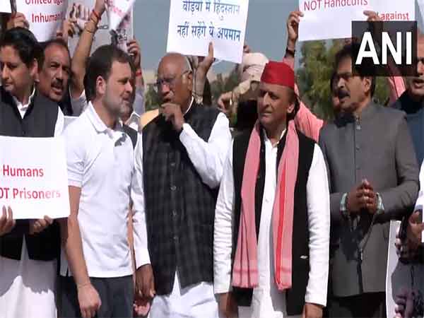 Opposition members protest outside Parliament. (Photo/ANI)
