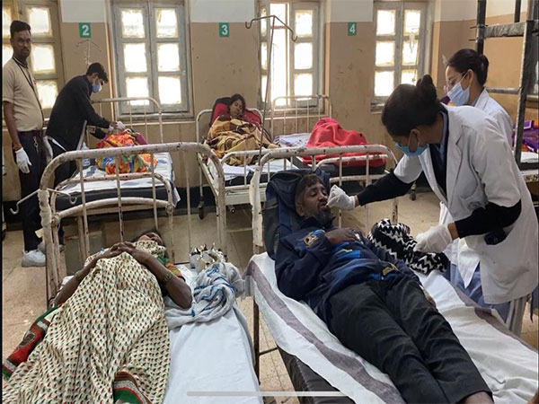 Injured undergoing treatment at MY Hospital, Indore (Photo/ ANI)
