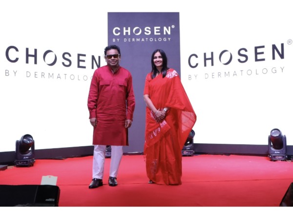 A captivating moment of A.R. Rahman unveiling CHOSEN’s new brand identity at the HIFIVE Conclave, surrounded by an enthusiastic audience at the Museum Theatre, Chennai.