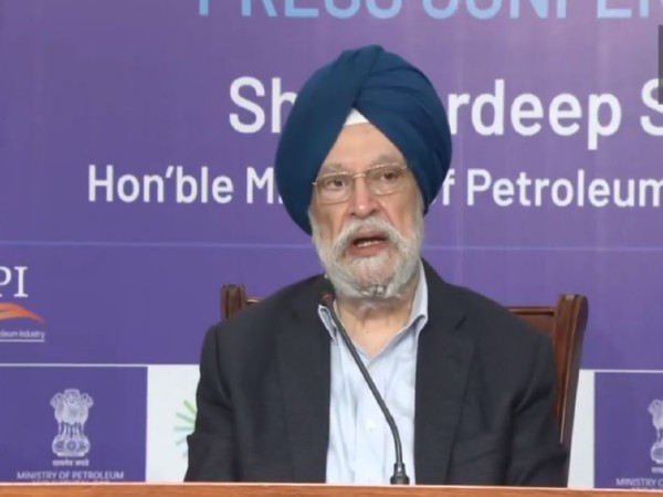 Minister of Petroleum and Natural Gas Hardeep Puri (Image: ANI)