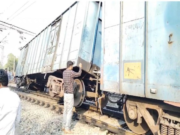 Wagons of Goods train derailed near Katni Junction (Photo/ANI)