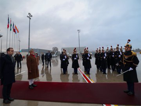 PM Modi in Paris (Image: X@narendramodi)