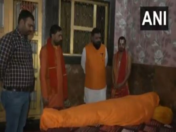 Mortal remains of Acharya Satyendra Das (Photo/ANI) 
