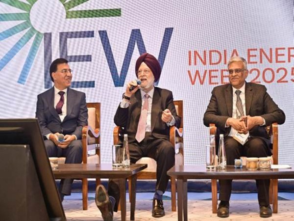 Union Minister for Petroleum and Natural Gas Hardeep Singh Puri  (Photo/PIB)