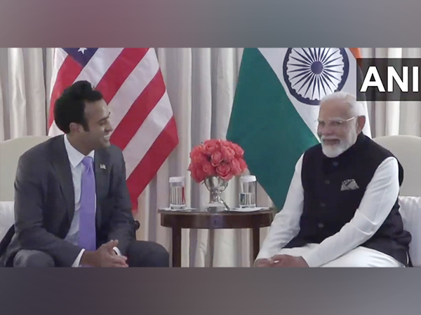 Indian-origin entrepreneur Vivek Ramaswamy, PM Narendra Modi (Image Credit: ANI/DD)