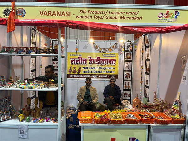 Exhibition booth at Prayag Maha Kumbh 2025 showcasing Flipkart and One District One Product’s (ODOP) collaboration
