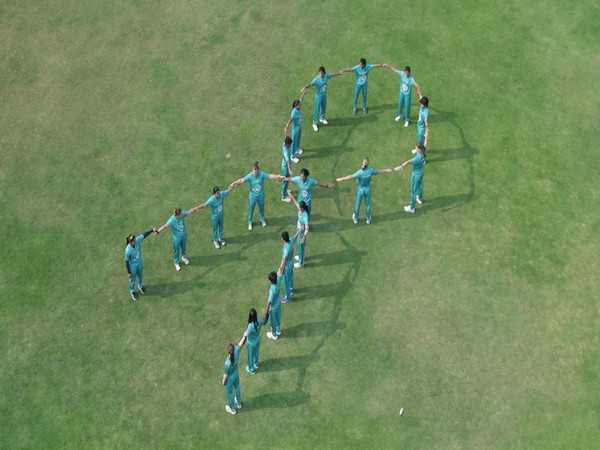 Delhi Capitals players will be supporting a noble cause of raising cervical cancer awareness. (Photo- DC)