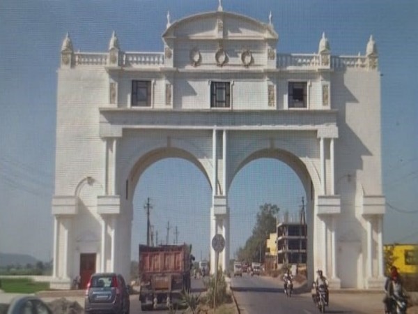 Newly constructed city gate in Gwalior (Photo/ANI)