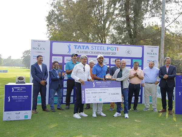 Presentation ceremony (Photo: PGTI)