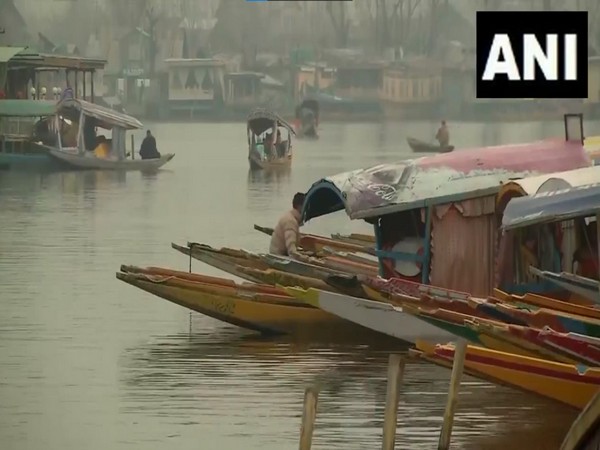 Visuals from Srinagar's Dal Lake 